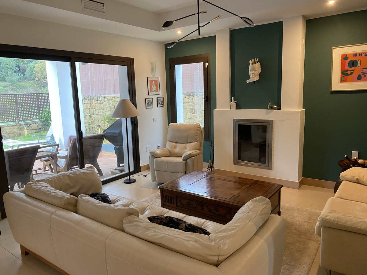 3 Bed, 2 Bath, HouseFor Sale, Benalmadena, Malaga