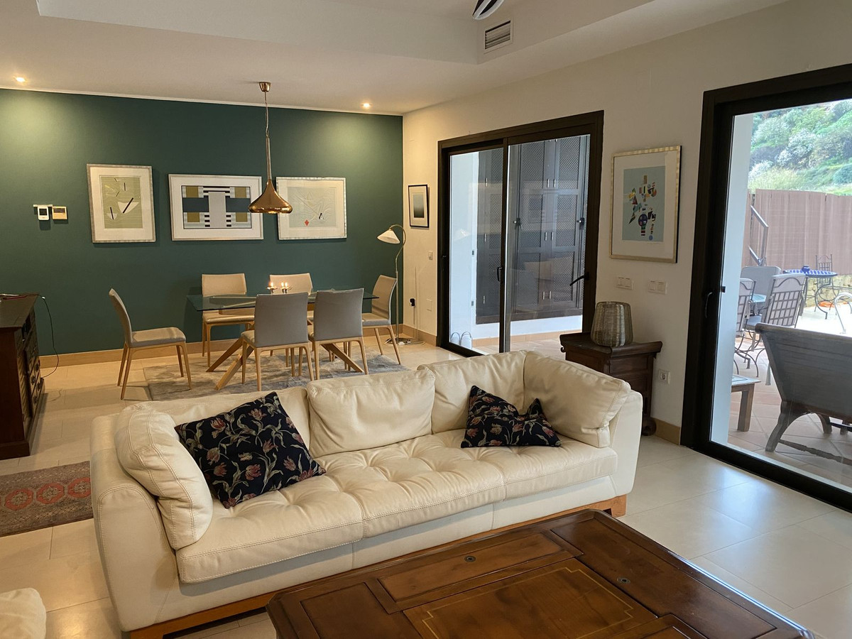 3 Bed, 2 Bath, HouseFor Sale, Benalmadena, Malaga