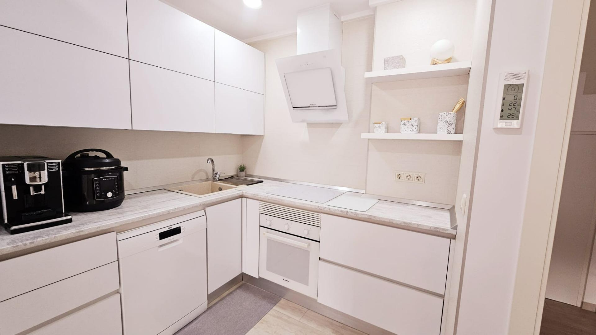 2 Bed, 2 Bath, ApartmentFor Sale, Torrevieja, Alicante