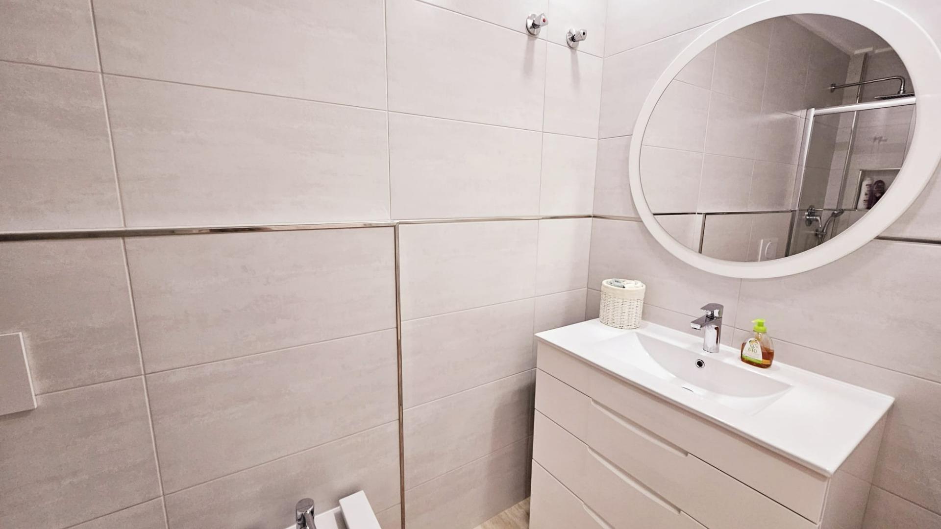 2 Bed, 2 Bath, ApartmentFor Sale, Torrevieja, Alicante