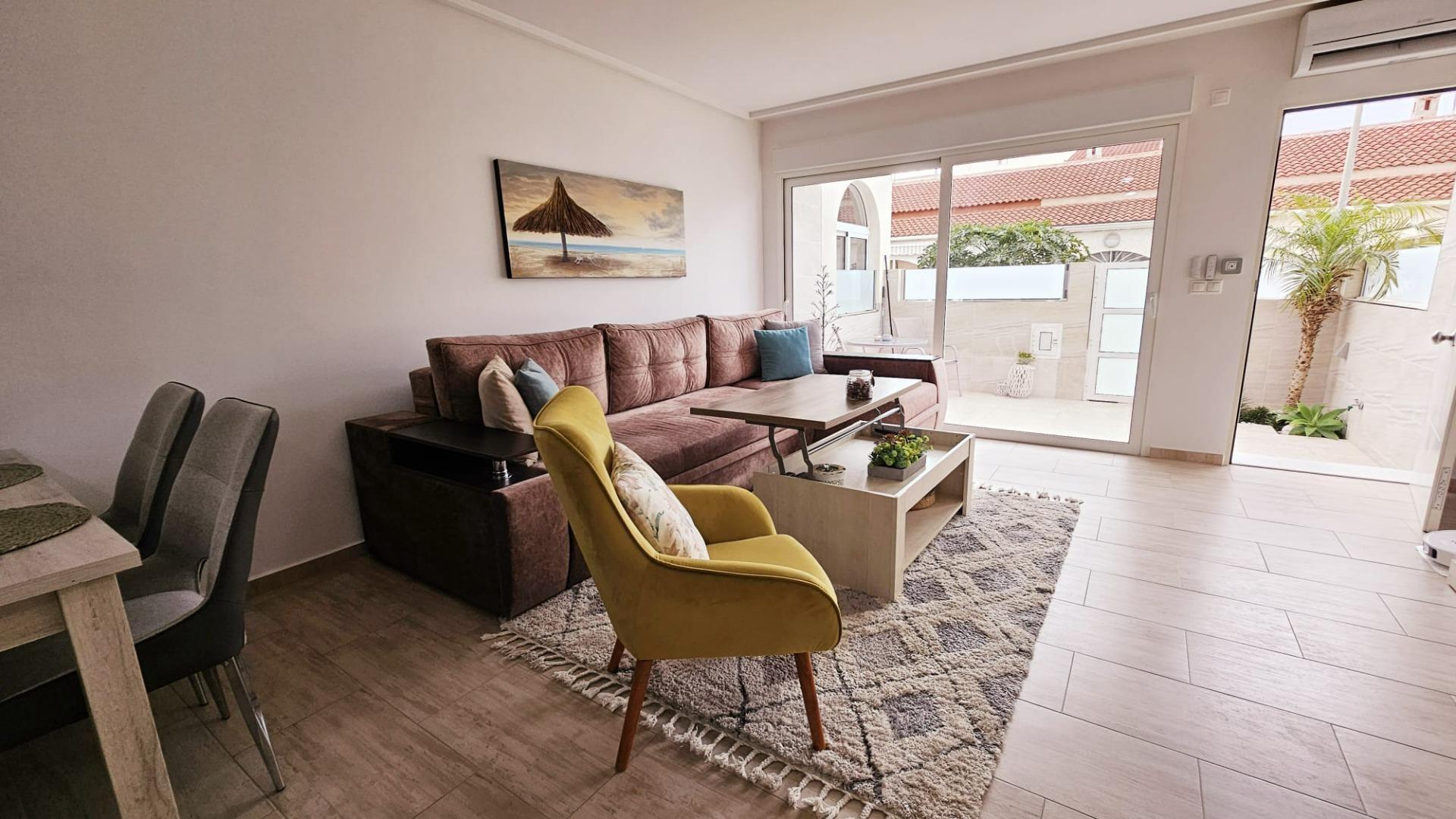 2 Bed, 2 Bath, ApartmentFor Sale, Torrevieja, Alicante