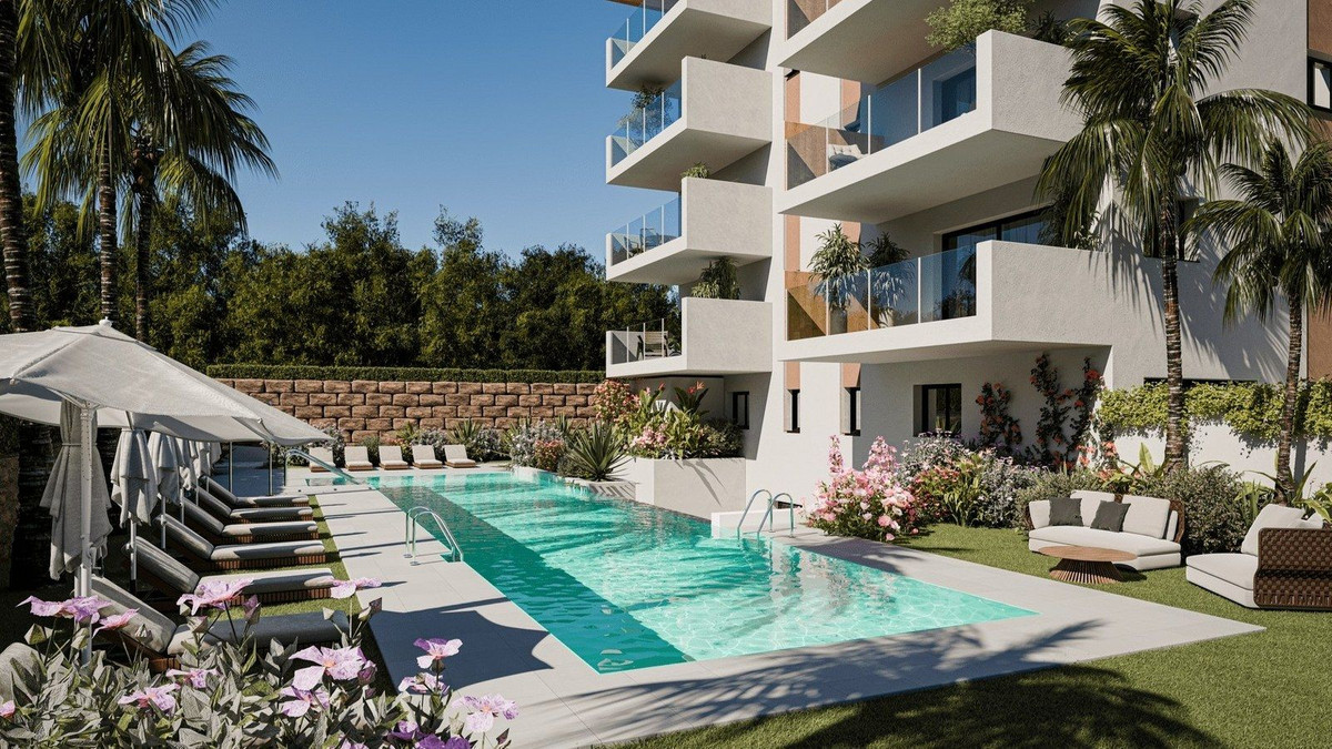 3 Bed, 2 Bath, ApartmentFor Sale, Estepona, Malaga