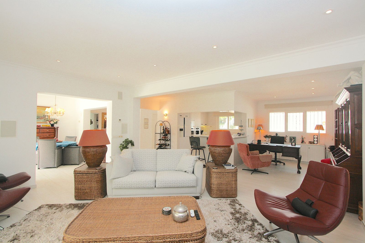 3 Bed, 2 Bath, HouseFor Sale, Mijas Golf, Malaga