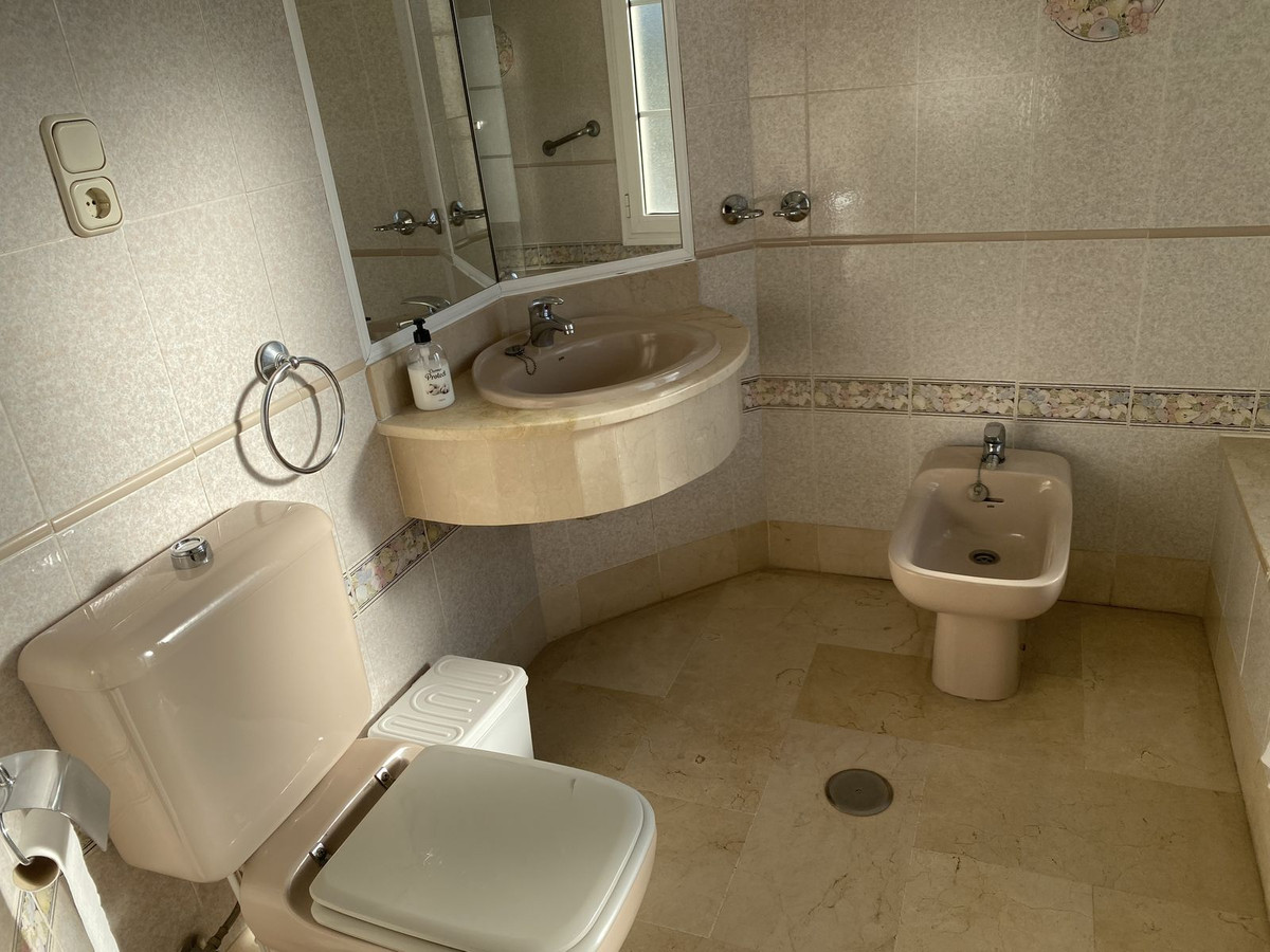 3 Bed, 2 Bath, ApartmentFor Sale, Mijas, Malaga