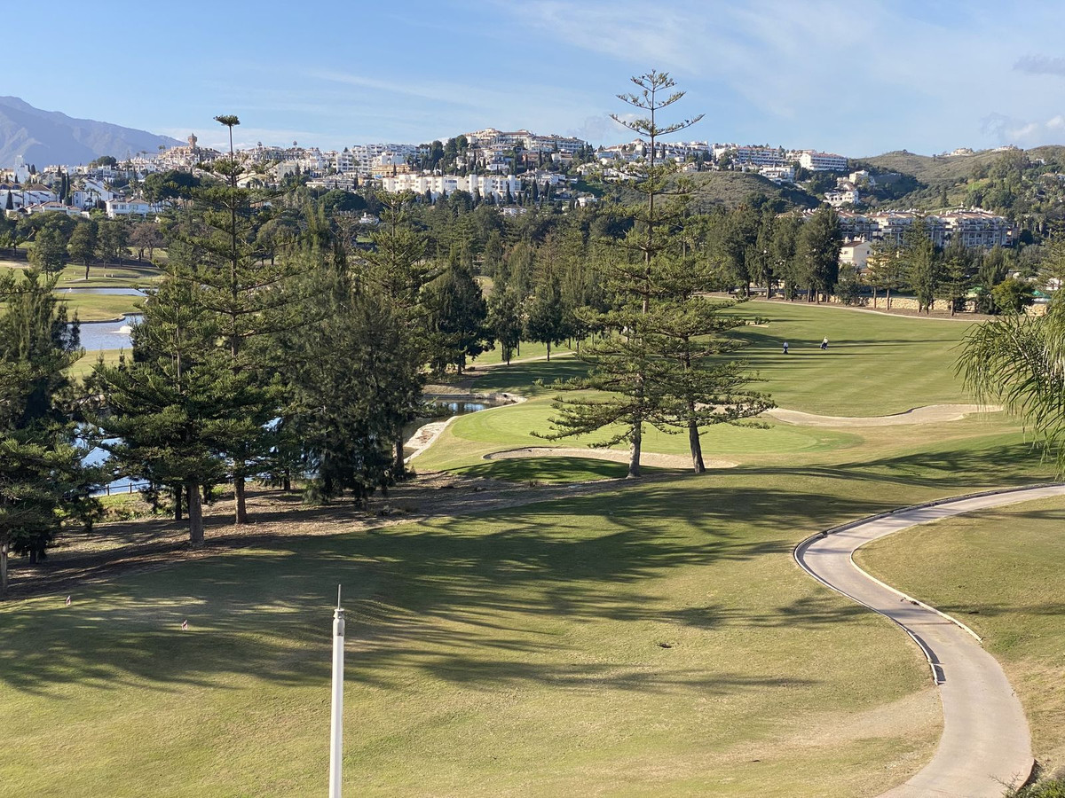 3 Bed, 2 Bath, ApartmentFor Sale, Mijas, Malaga