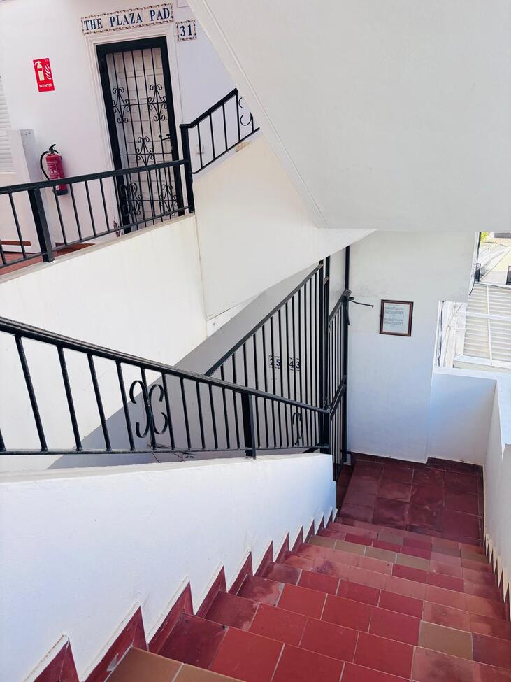 2 Bed, 1 Bath, ApartmentFor Sale, Villamartin, Alicante