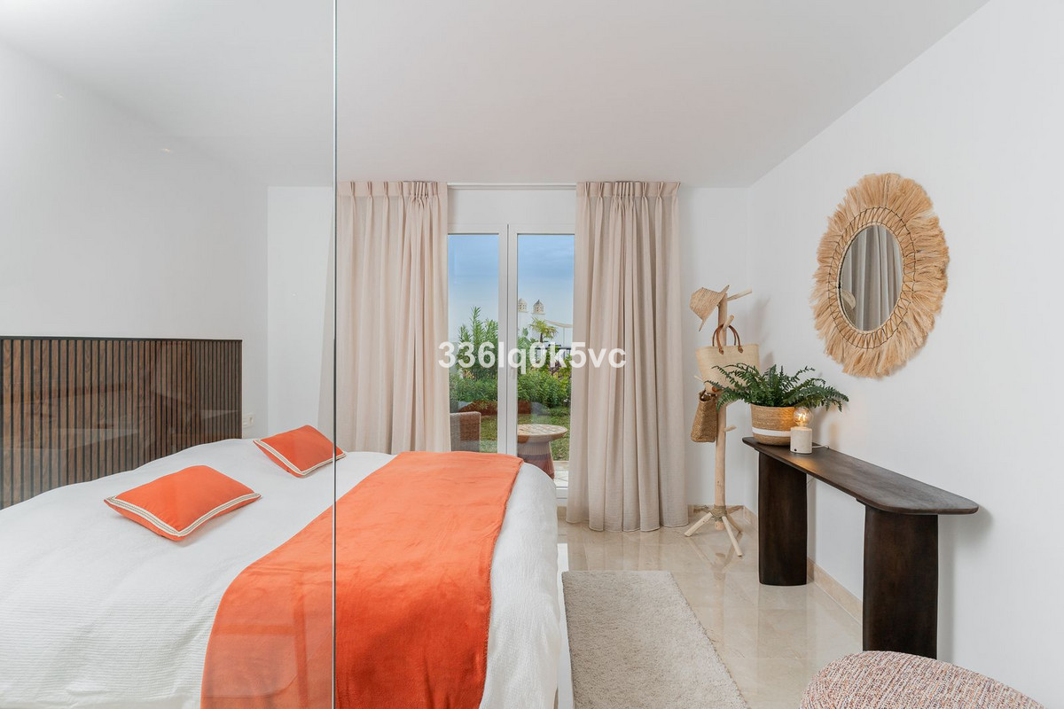 3 Bed, 2 Bath, ApartmentFor Sale, Benahavis, Malaga