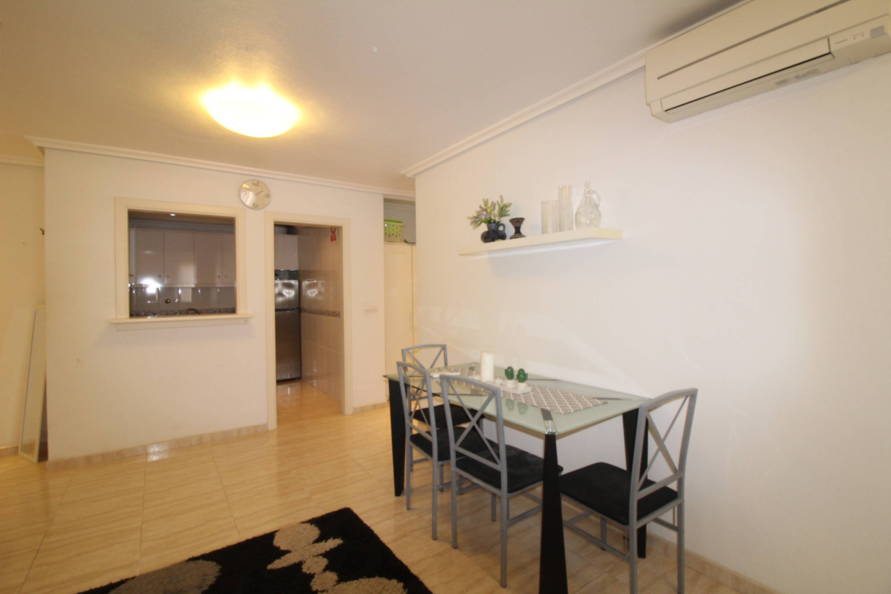 2 Bed, 1 Bath, ApartmentFor Sale, Torrevieja, Alicante