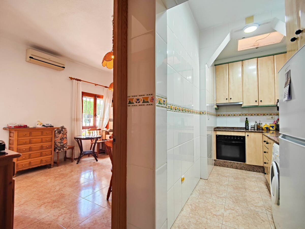 2 Bed, 1 Bath, HouseFor Sale, Torrevieja, Alicante