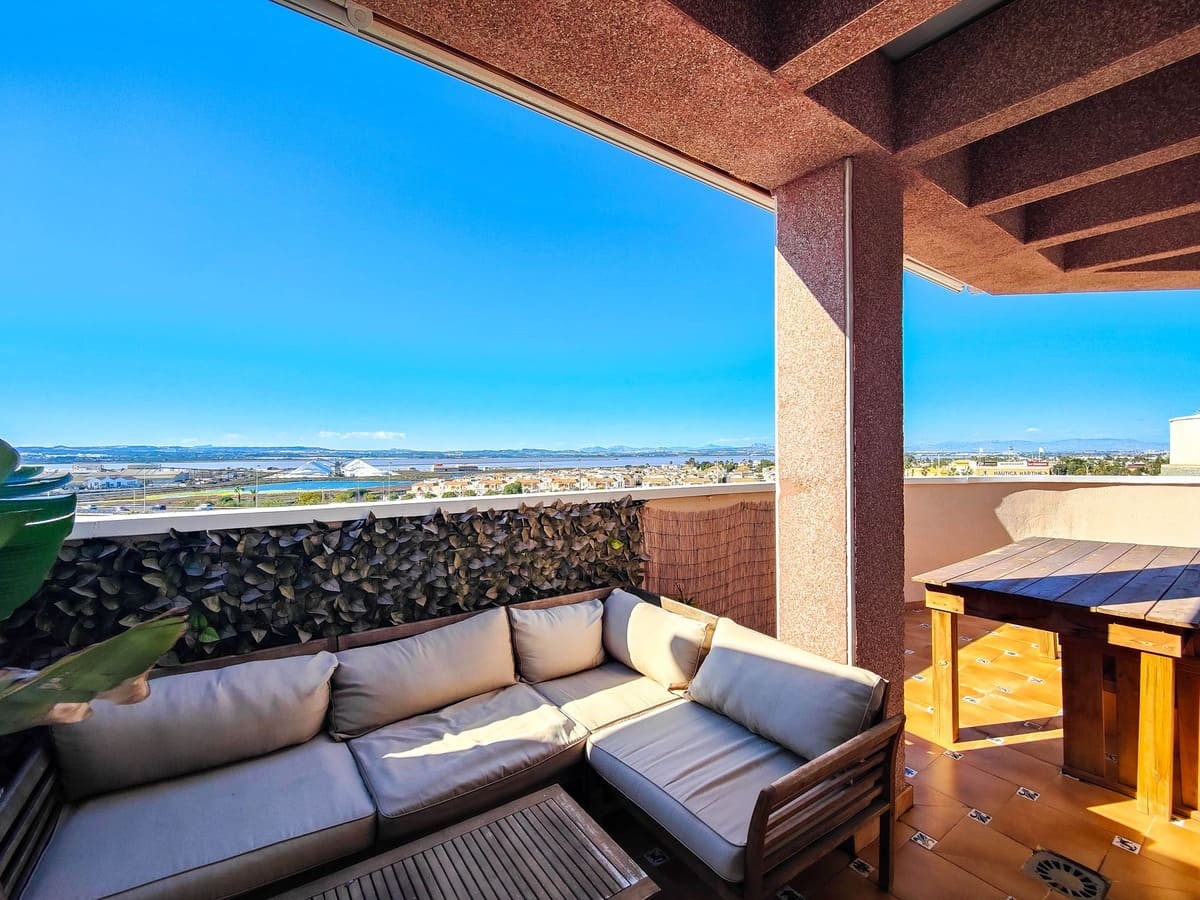 3 Bed, 2 Bath, ApartmentFor Sale, Torrevieja, Alicante