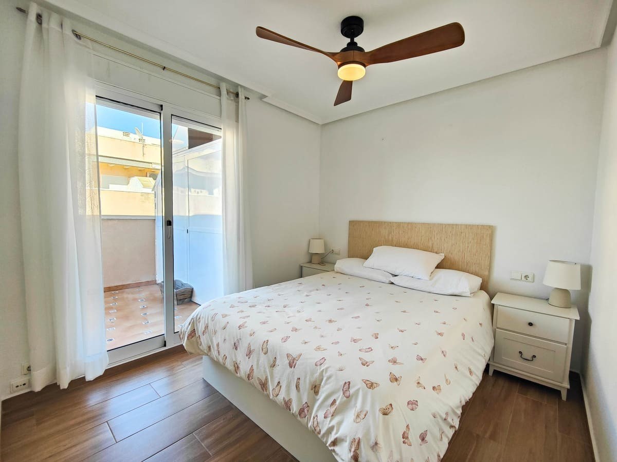 3 Bed, 2 Bath, ApartmentFor Sale, Torrevieja, Alicante