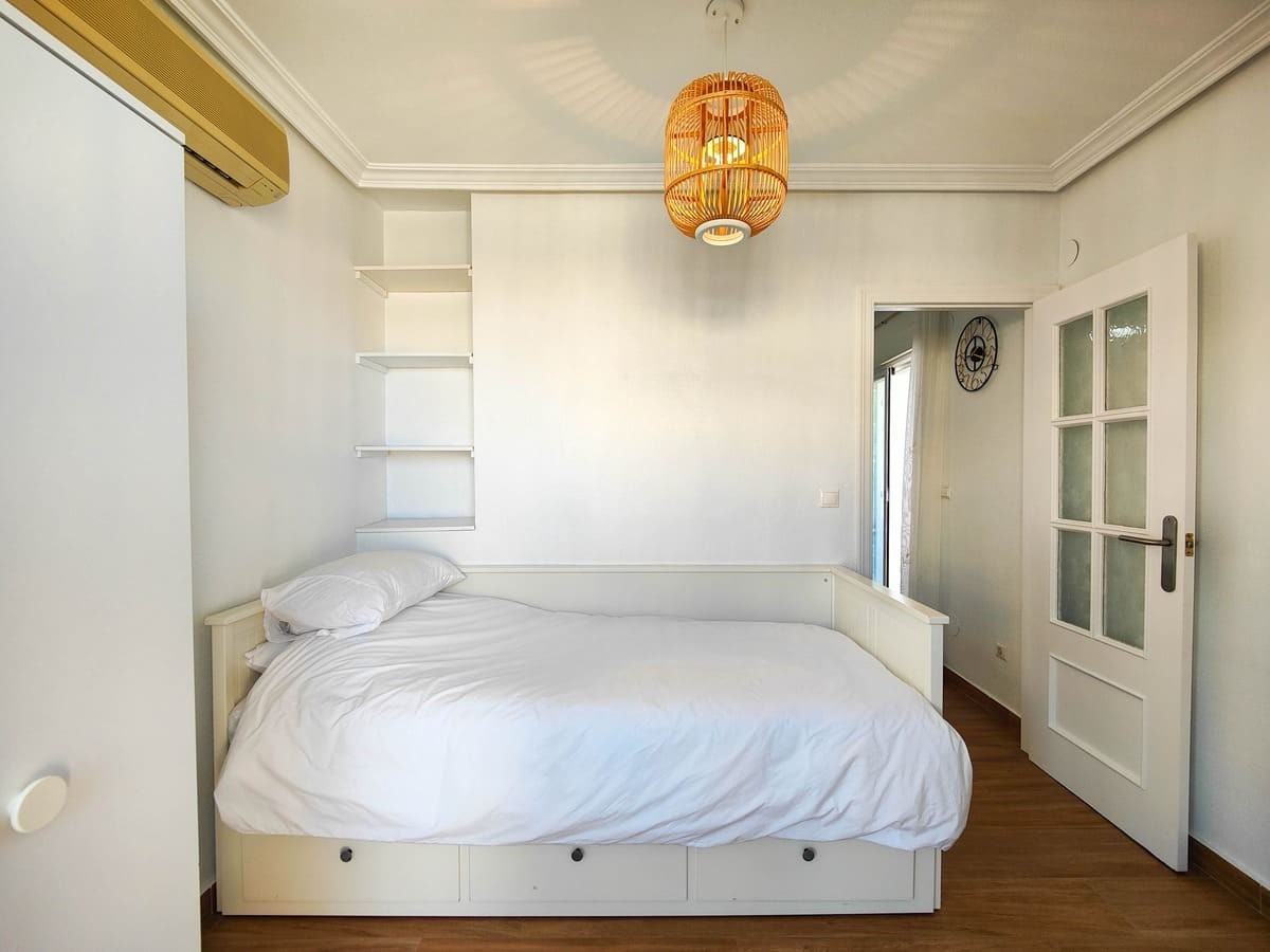 3 Bed, 2 Bath, ApartmentFor Sale, Torrevieja, Alicante