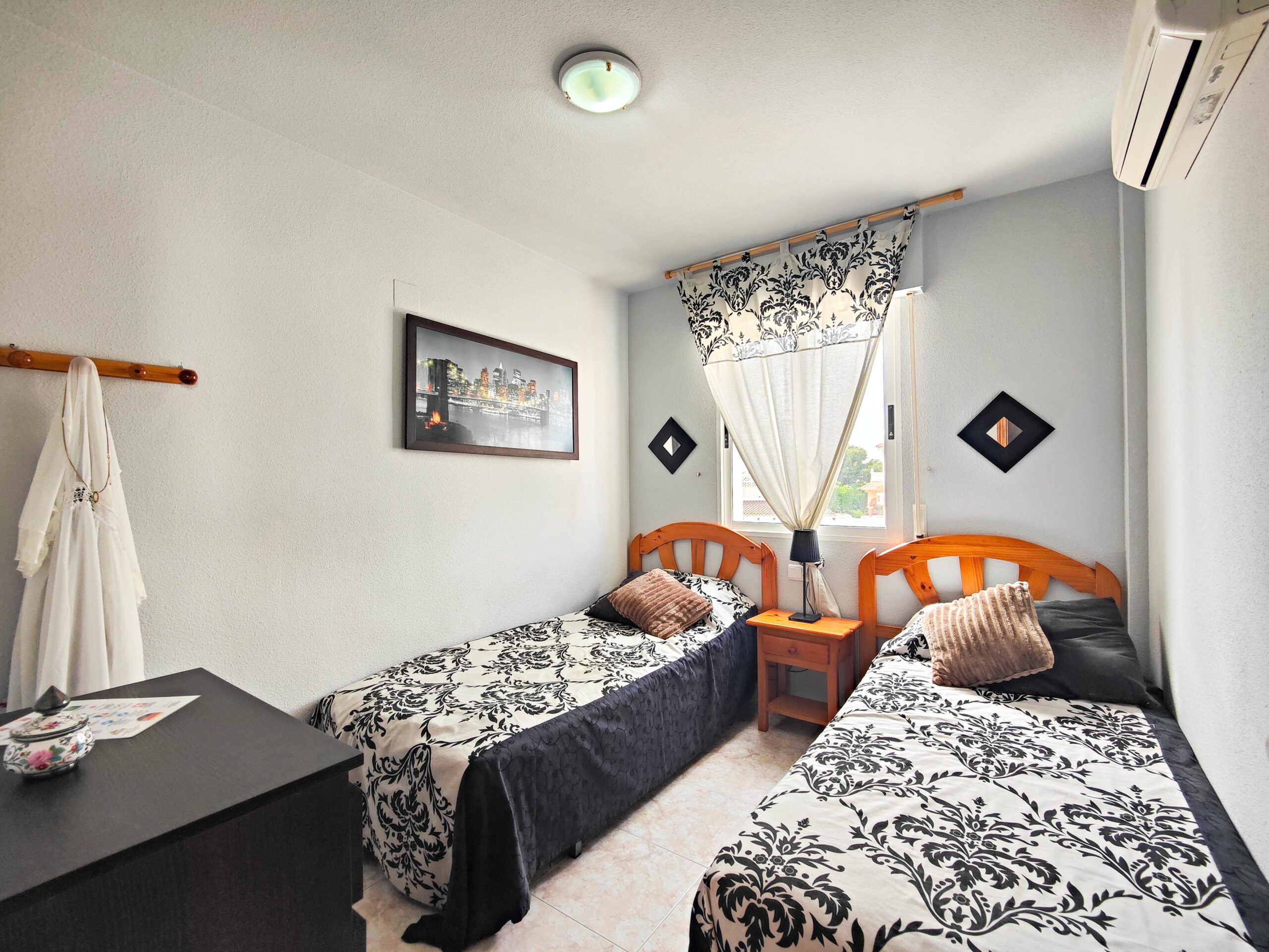 3 Bed, 2 Bath, HouseFor Sale, Orihuela Costa, Alicante