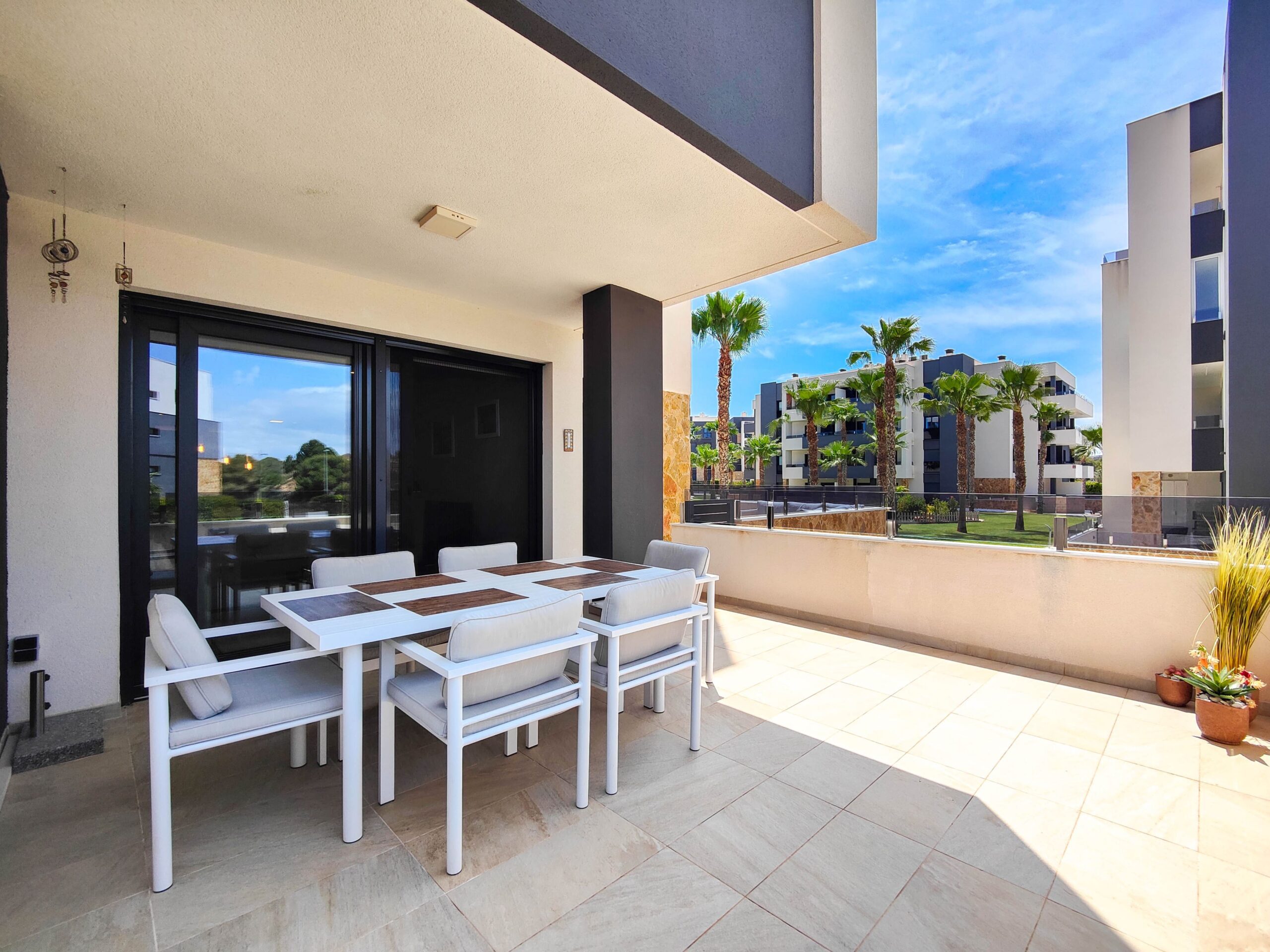 2 Bed, 2 Bath, ApartmentFor Sale, Orihuela Costa, Alicante