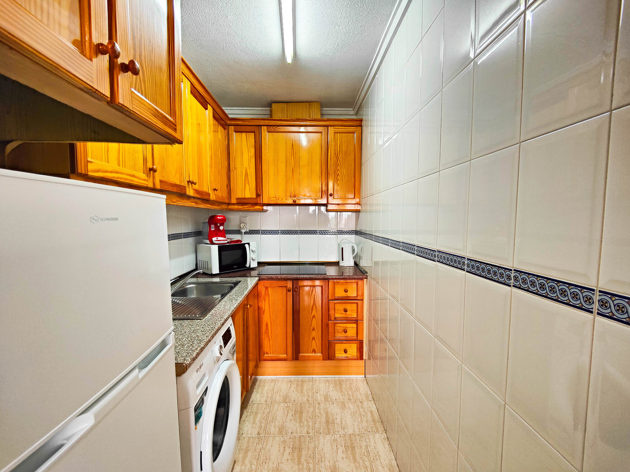 2 Bed, 1 Bath, ApartmentFor Sale, Torrevieja, Alicante