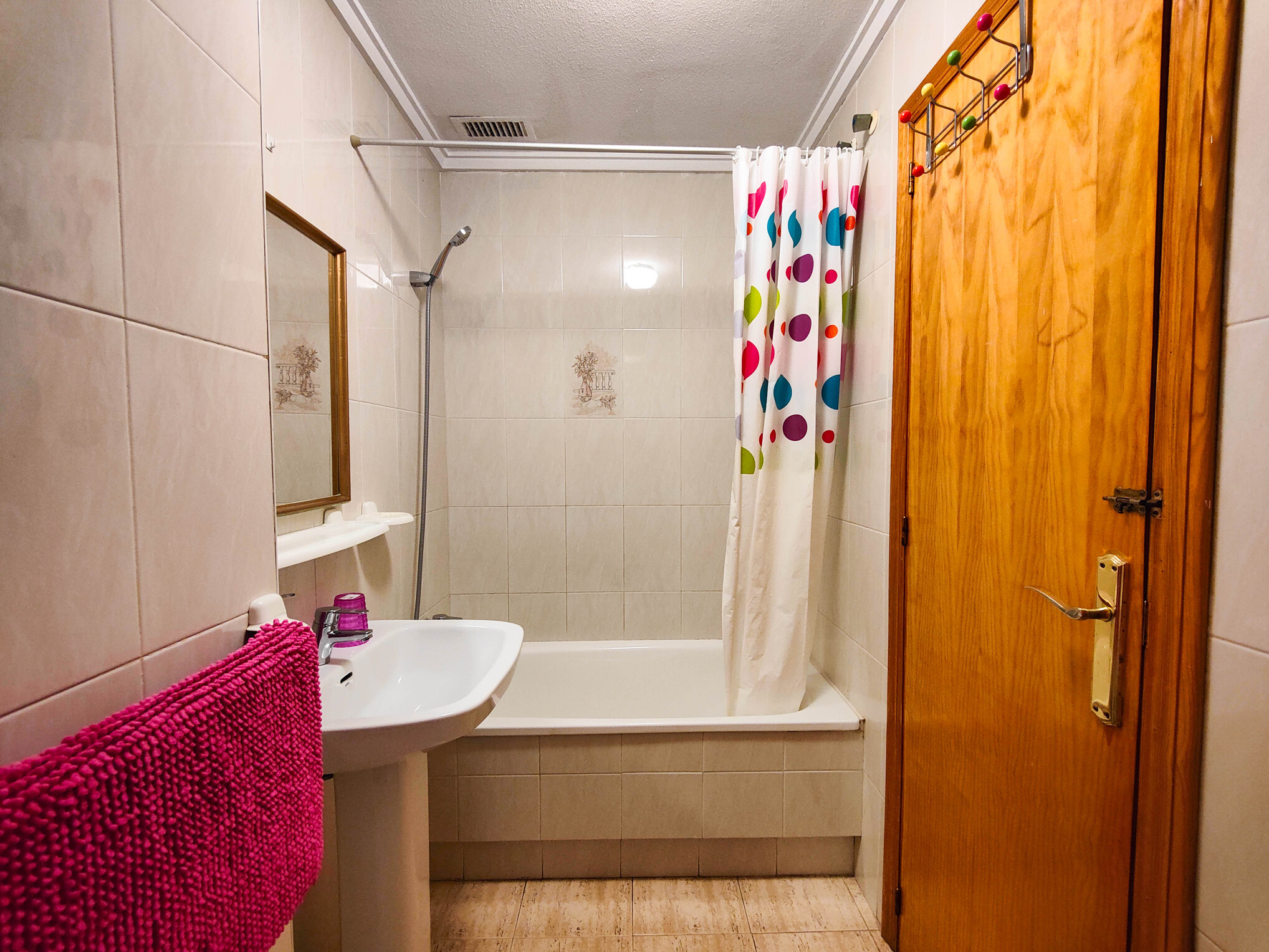 2 Bed, 1 Bath, ApartmentFor Sale, Torrevieja, Alicante