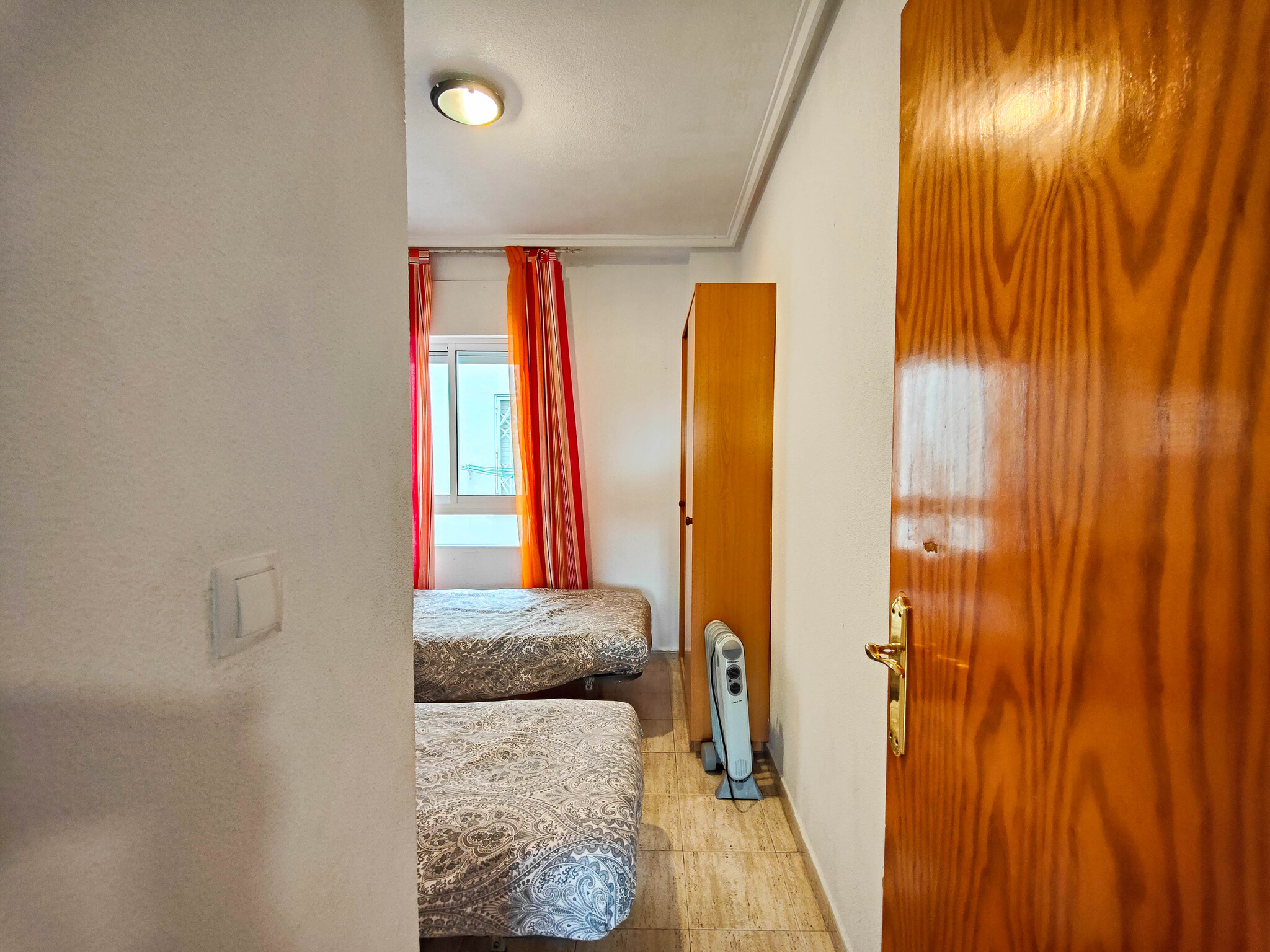 2 Bed, 1 Bath, ApartmentFor Sale, Torrevieja, Alicante