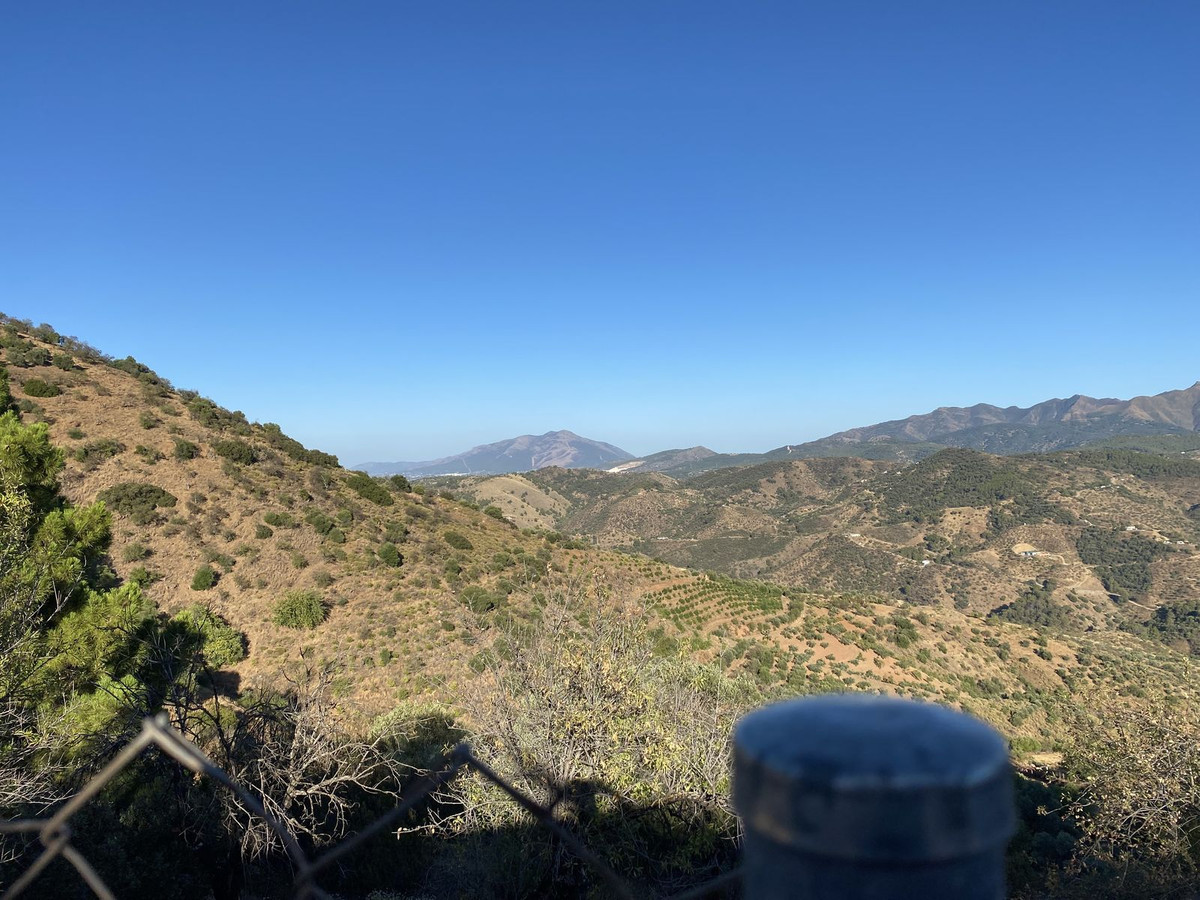 2 Bed, 1 Bath, HouseFor Sale, Monda, Malaga