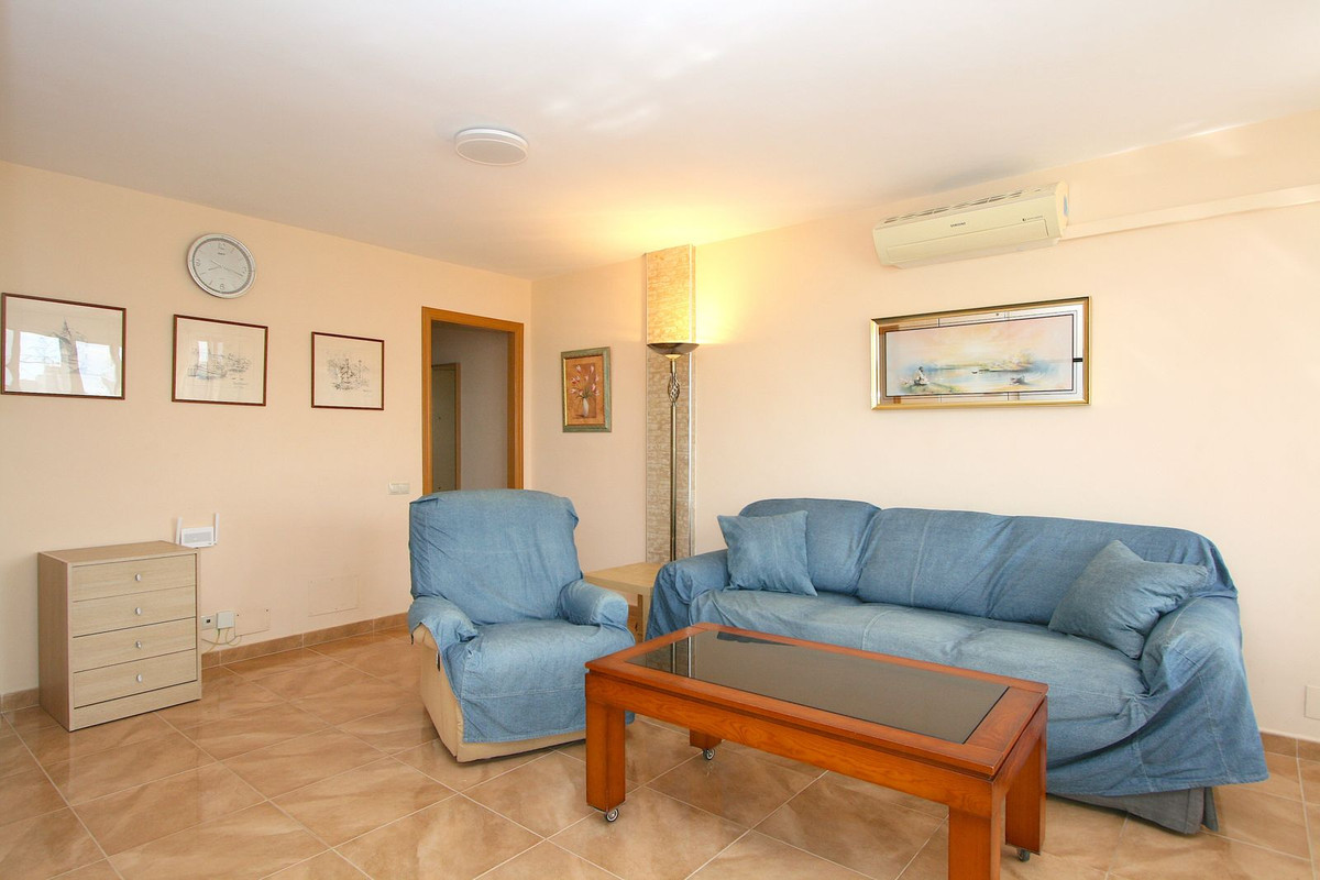 1 Bed, 1 Bath, ApartmentFor Sale, Fuengirola, Malaga