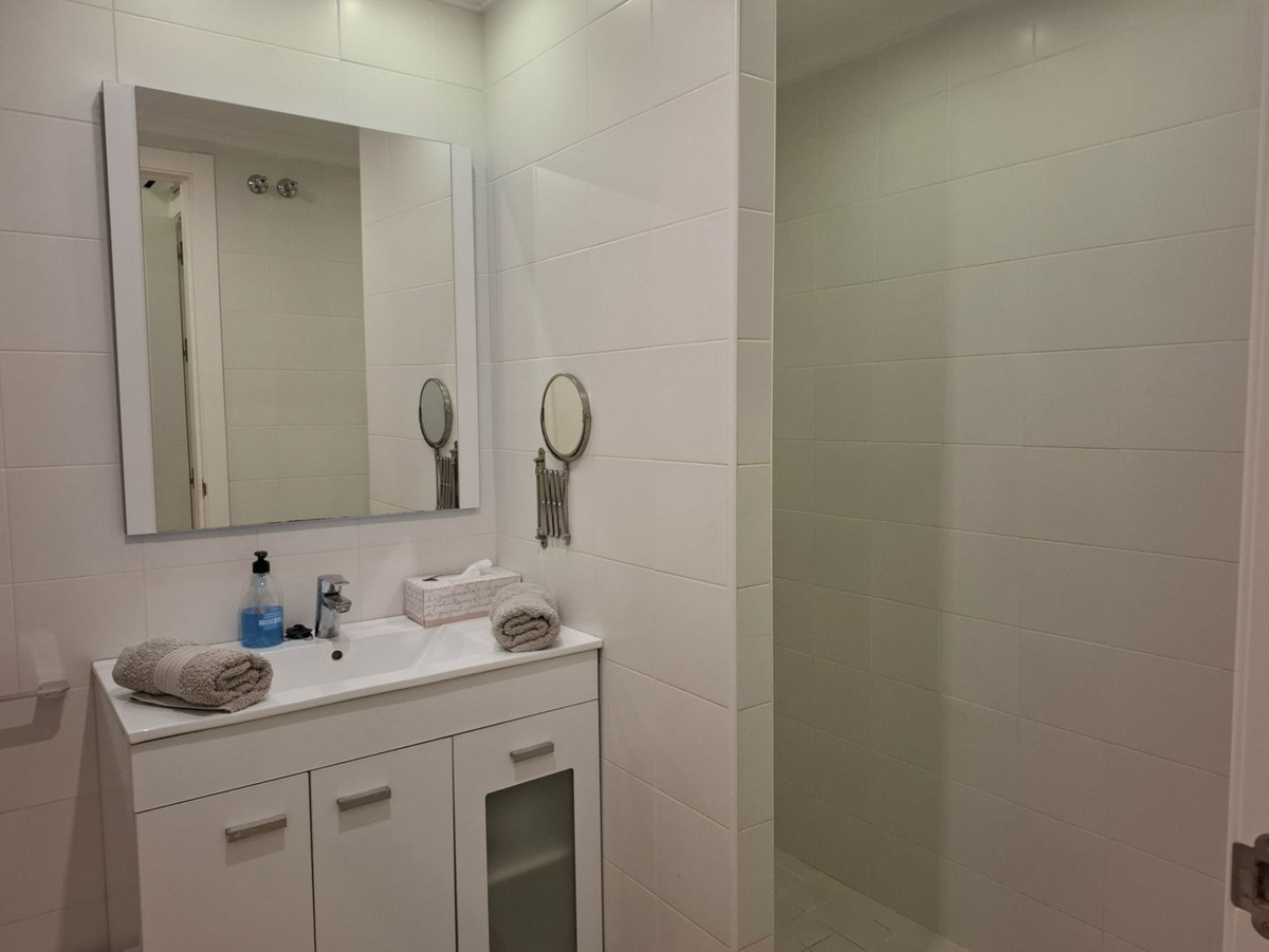 2 Bed, 2 Bath, ApartmentFor Sale, Fuengirola, Malaga