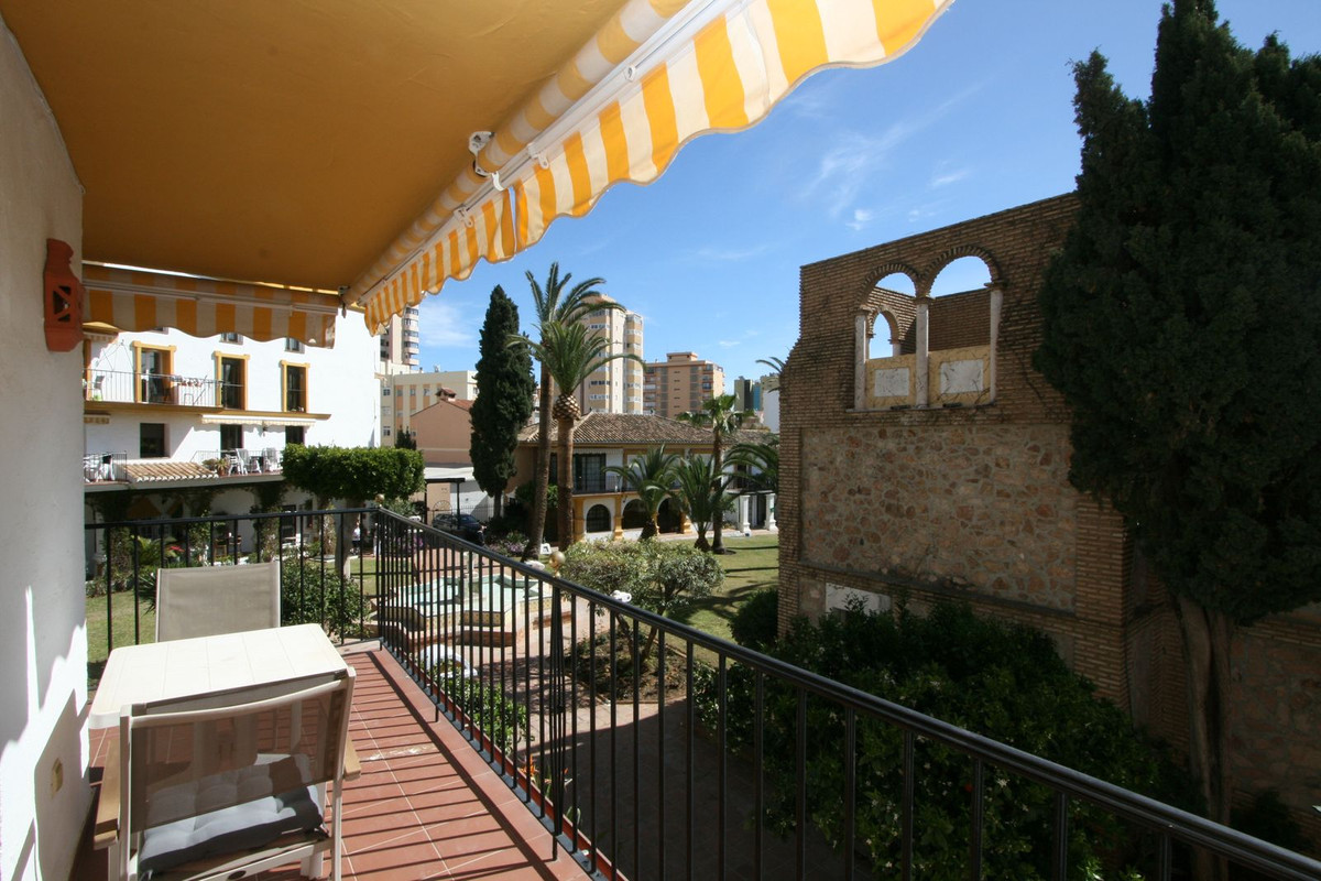2 Bed, 2 Bath, ApartmentFor Sale, Fuengirola, Malaga