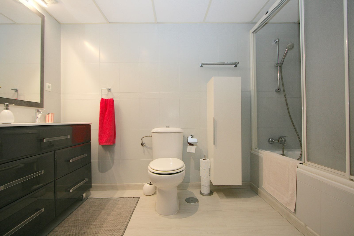 3 Bed, 2 Bath, ApartmentFor Sale, Mijas Costa, Malaga