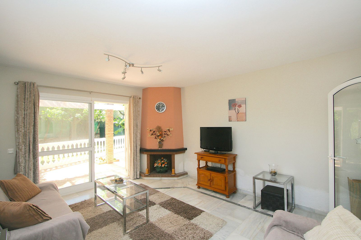 2 Bed, 2 Bath, HouseFor Sale, Cerros del Aguila, Malaga