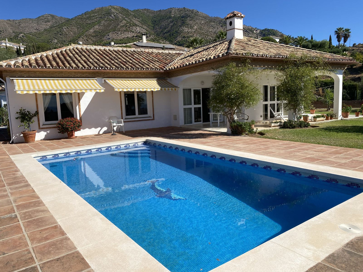 4 Bed, 3 Bath, HouseFor Sale, Mijas, Malaga