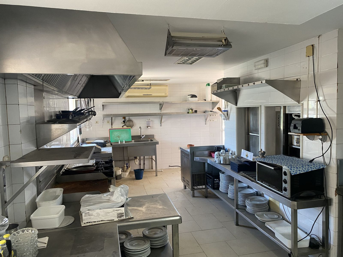 Commercial Property, For Sale