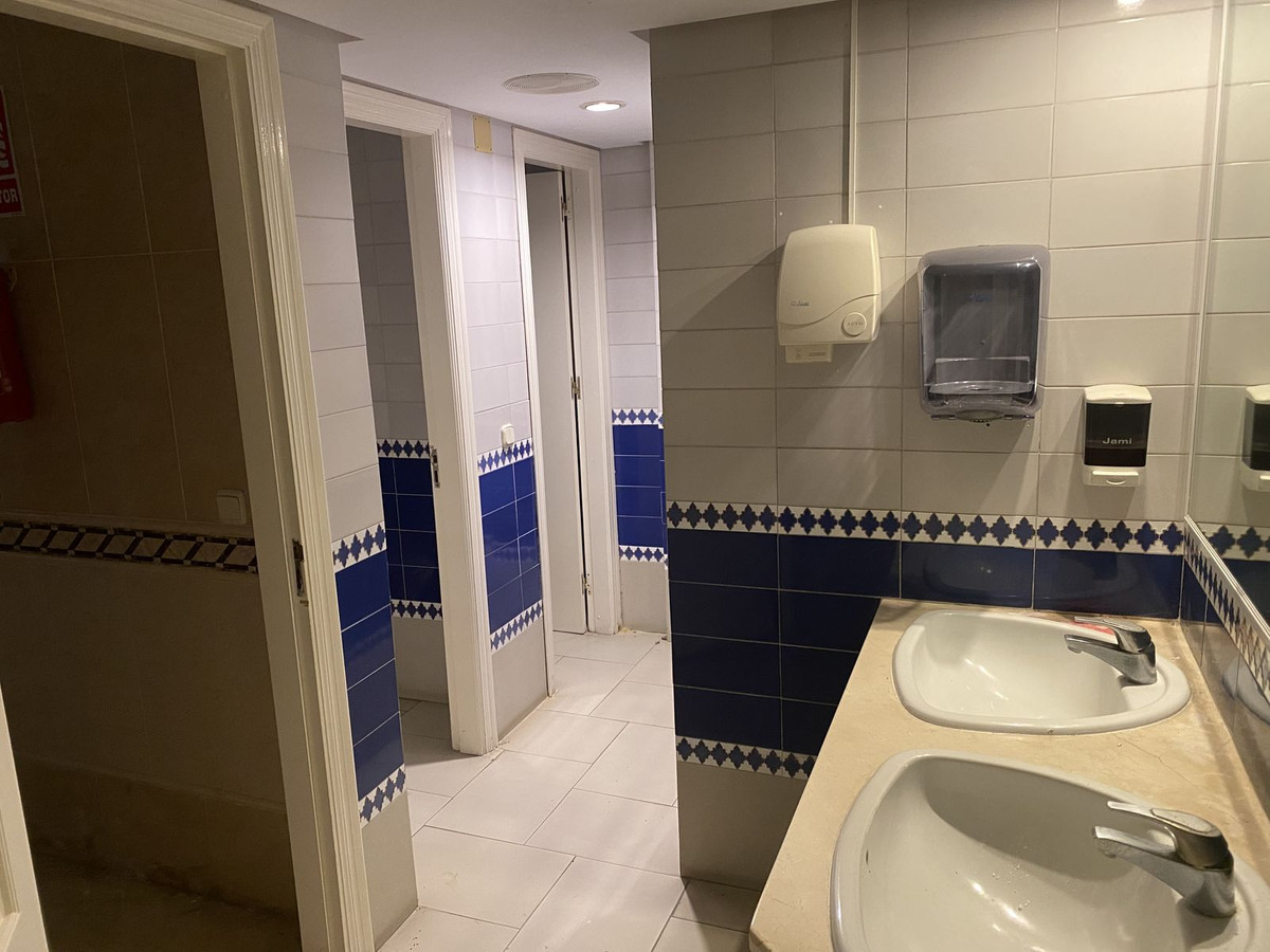 Commercial Property, For Sale