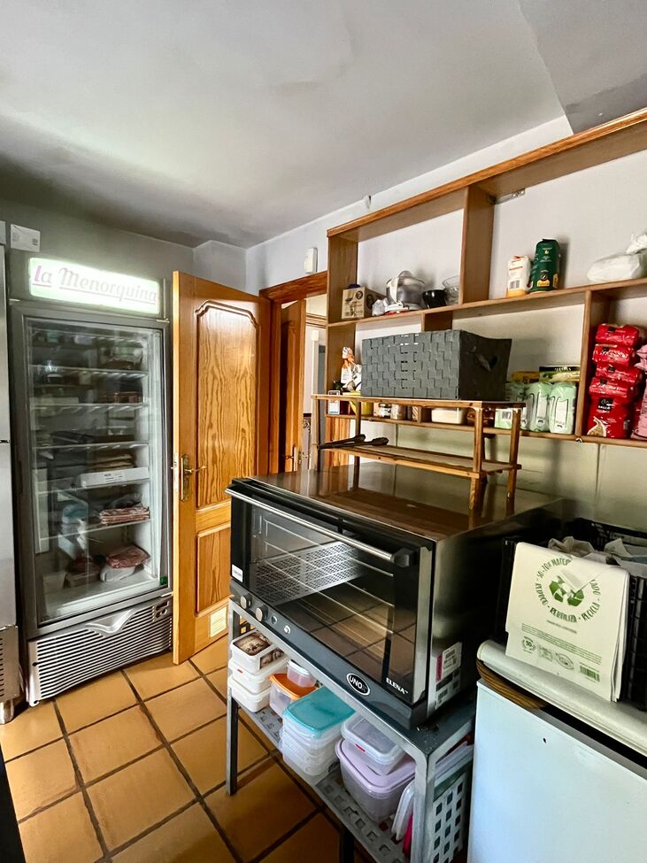 Commercial Property, For Sale