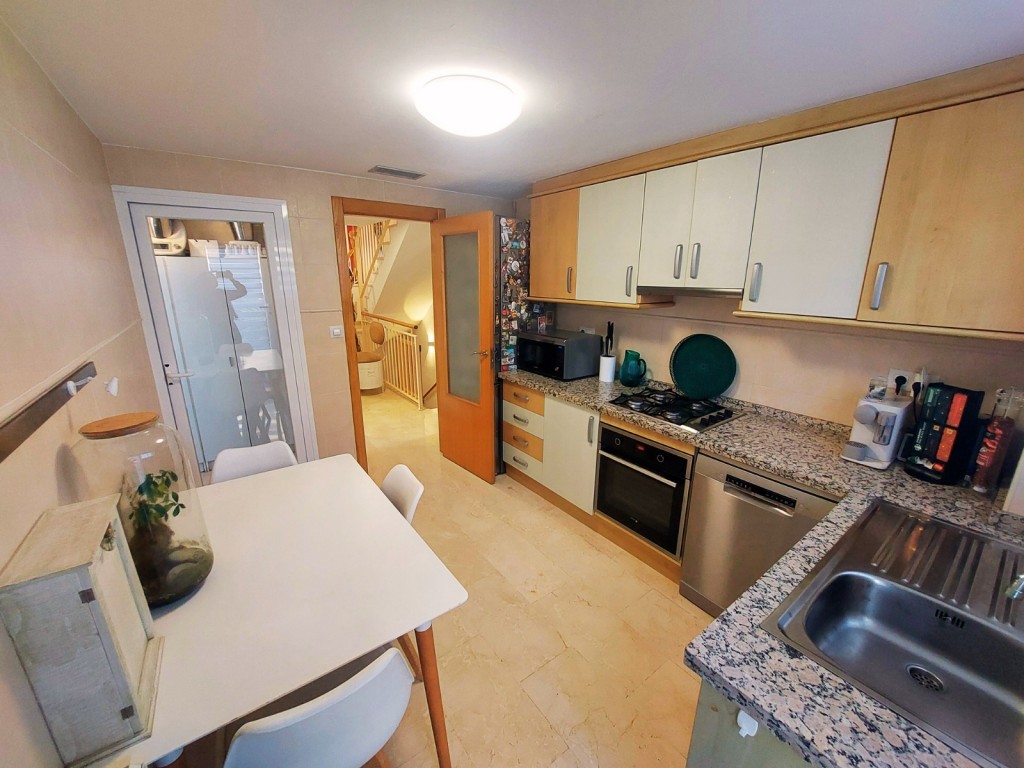 5 Bed, 4 Bath, HouseFor Sale, La Nucia, Alicante