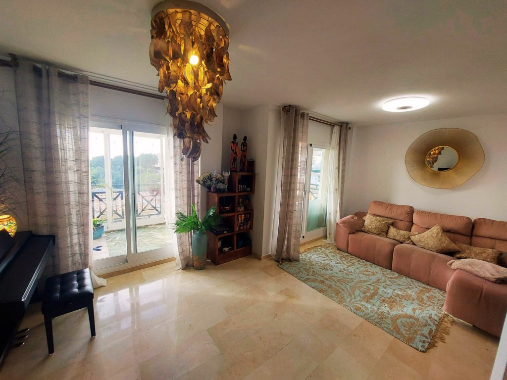 5 Bed, 4 Bath, HouseFor Sale, La Nucia, Alicante