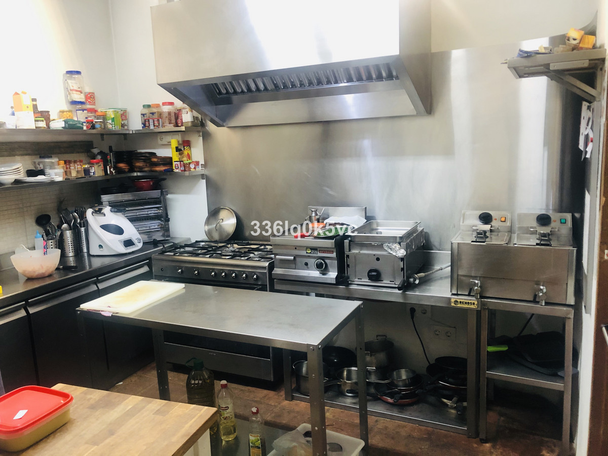 Commercial Property, For Sale