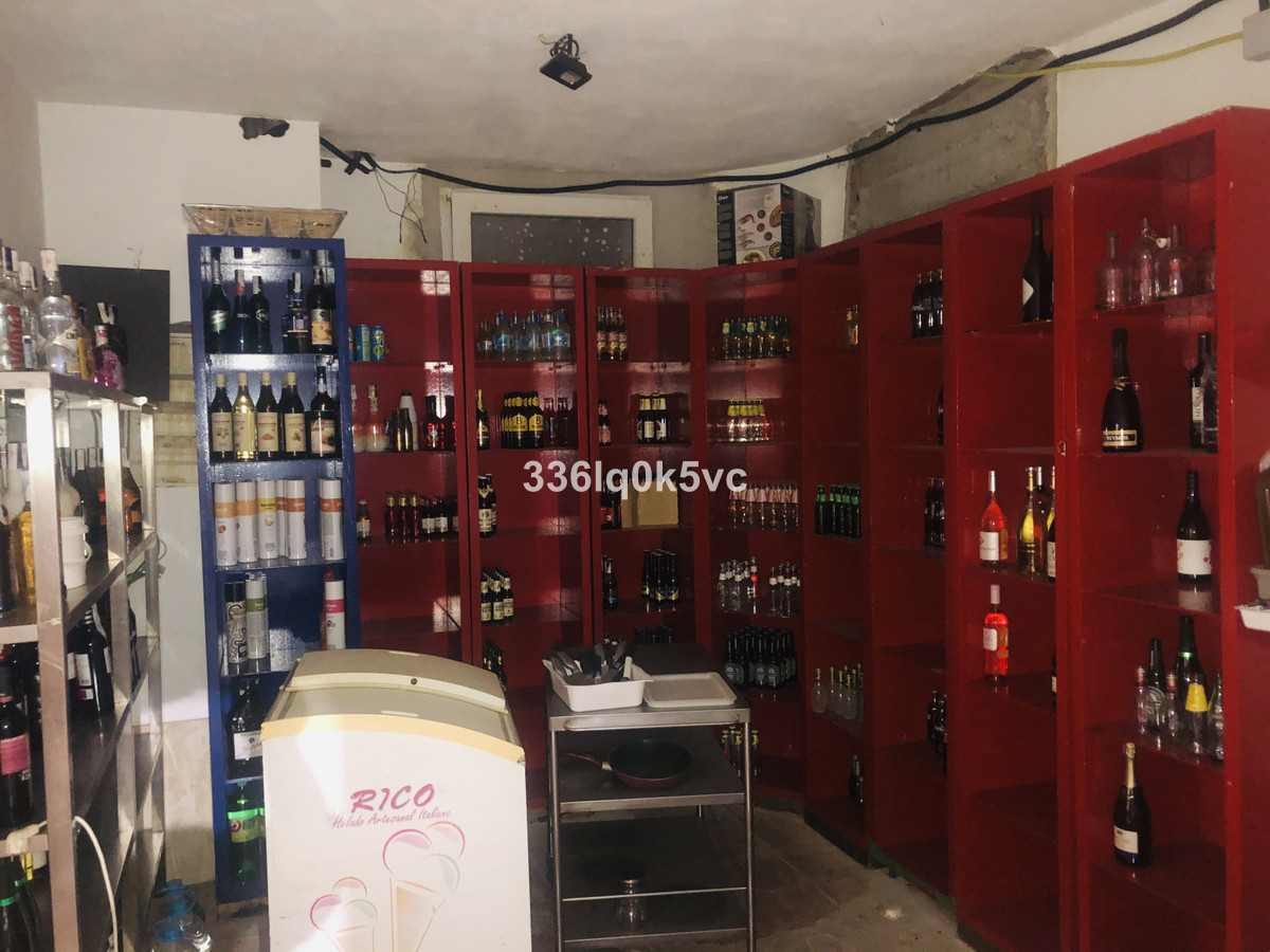 Commercial Property, For Sale