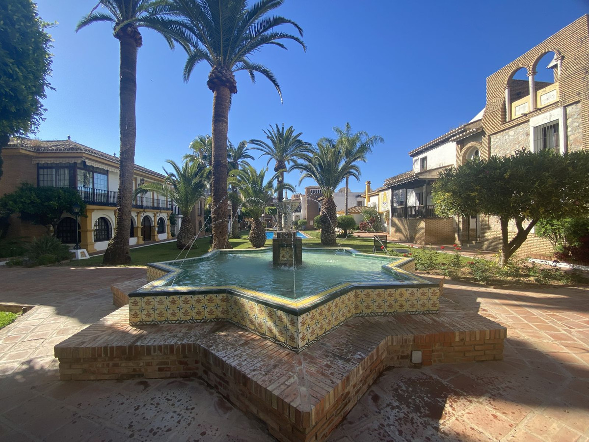 2 Bed, 2 Bath, ApartmentFor Sale, Fuengirola, Malaga