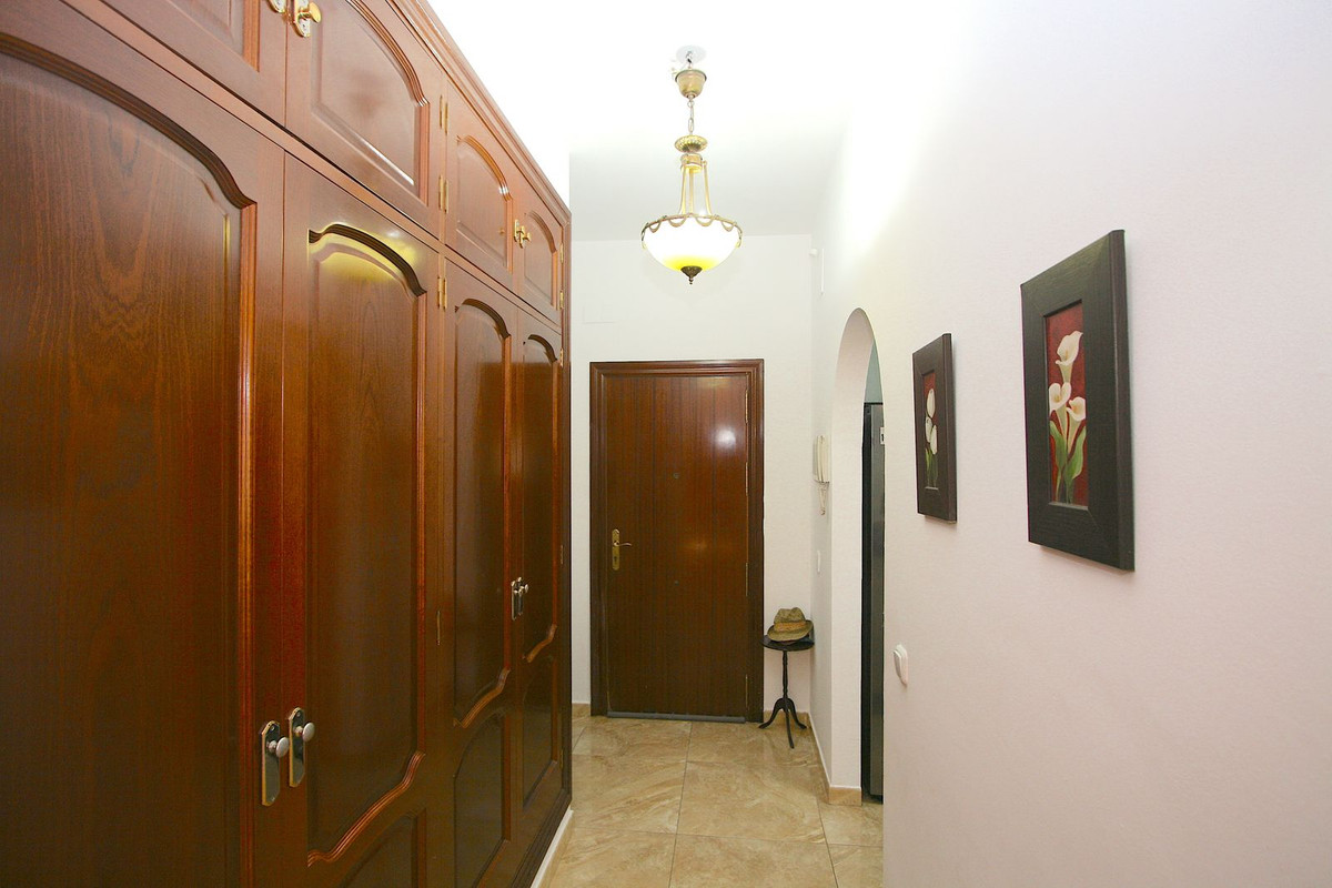 2 Bed, 2 Bath, ApartmentFor Sale, Fuengirola, Malaga