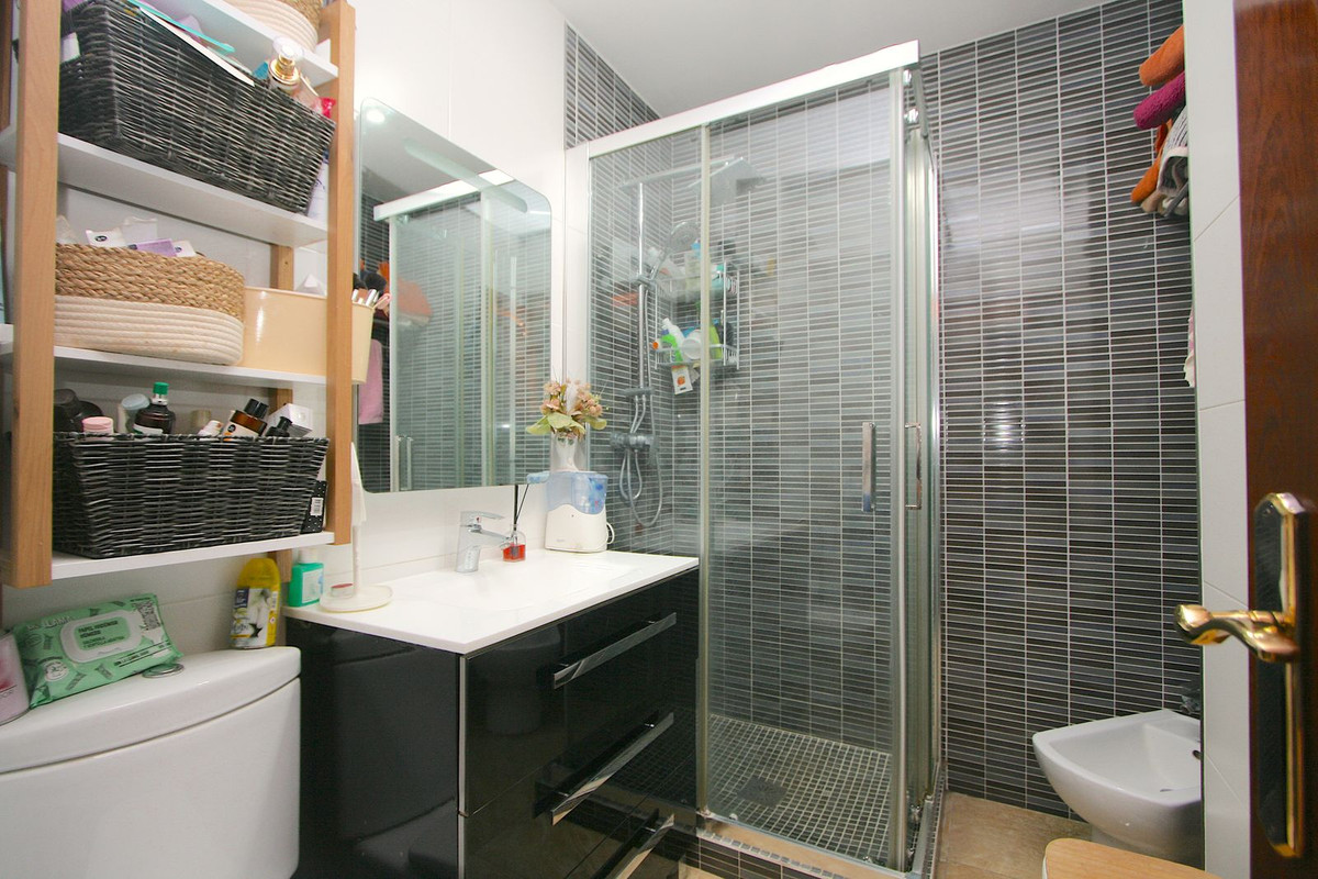 2 Bed, 2 Bath, ApartmentFor Sale, Fuengirola, Malaga