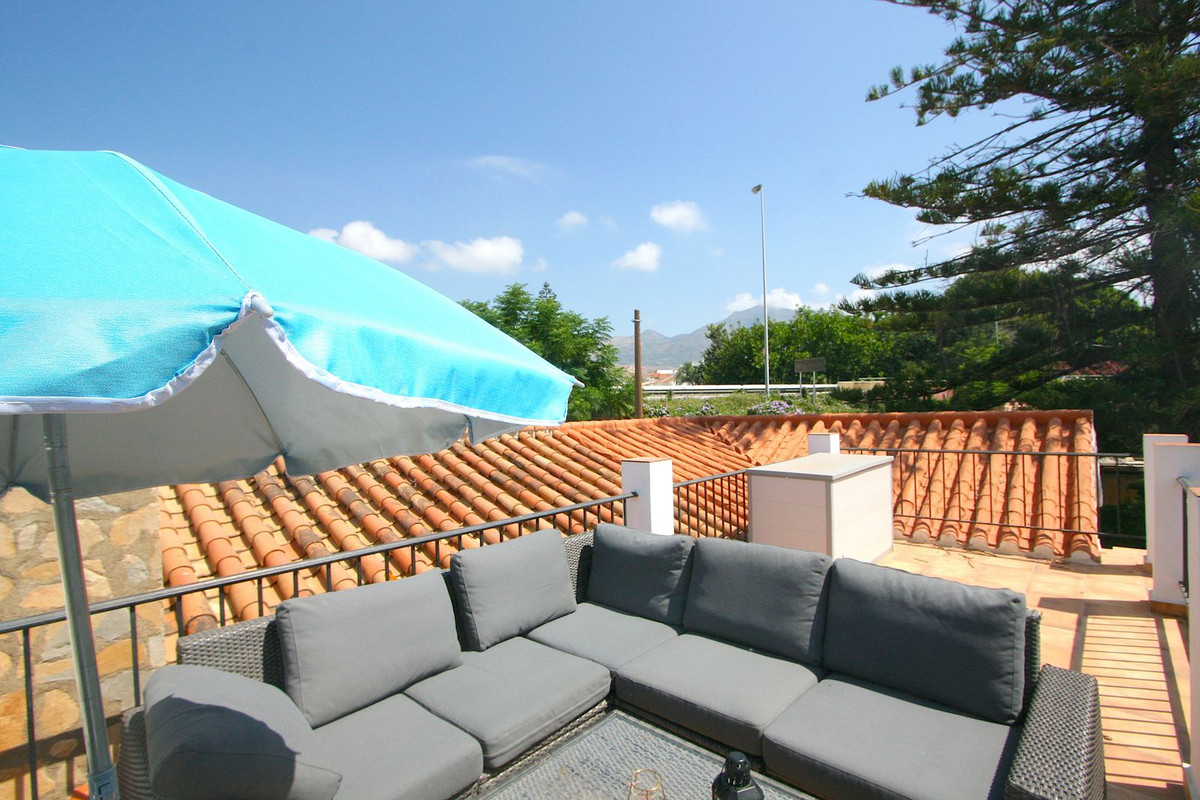 3 Bed, 1 Bath, HouseFor Sale, Fuengirola, Malaga