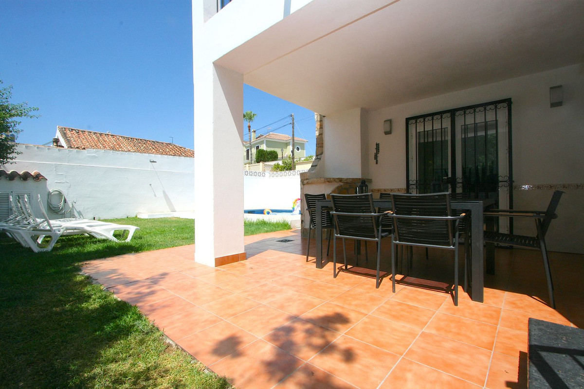 3 Bed, 1 Bath, HouseFor Sale, Fuengirola, Malaga