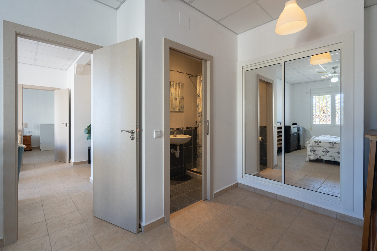 4 Bed, 4 Bath, HouseFor Sale, Calpe, Alicante