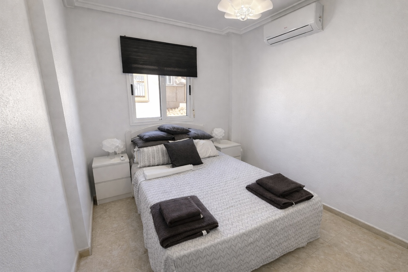 2 Bed, 1 Bath, HouseFor Sale, Orihuela Costa, Alicante
