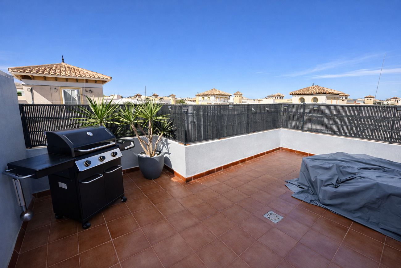 2 Bed, 1 Bath, HouseFor Sale, Orihuela Costa, Alicante