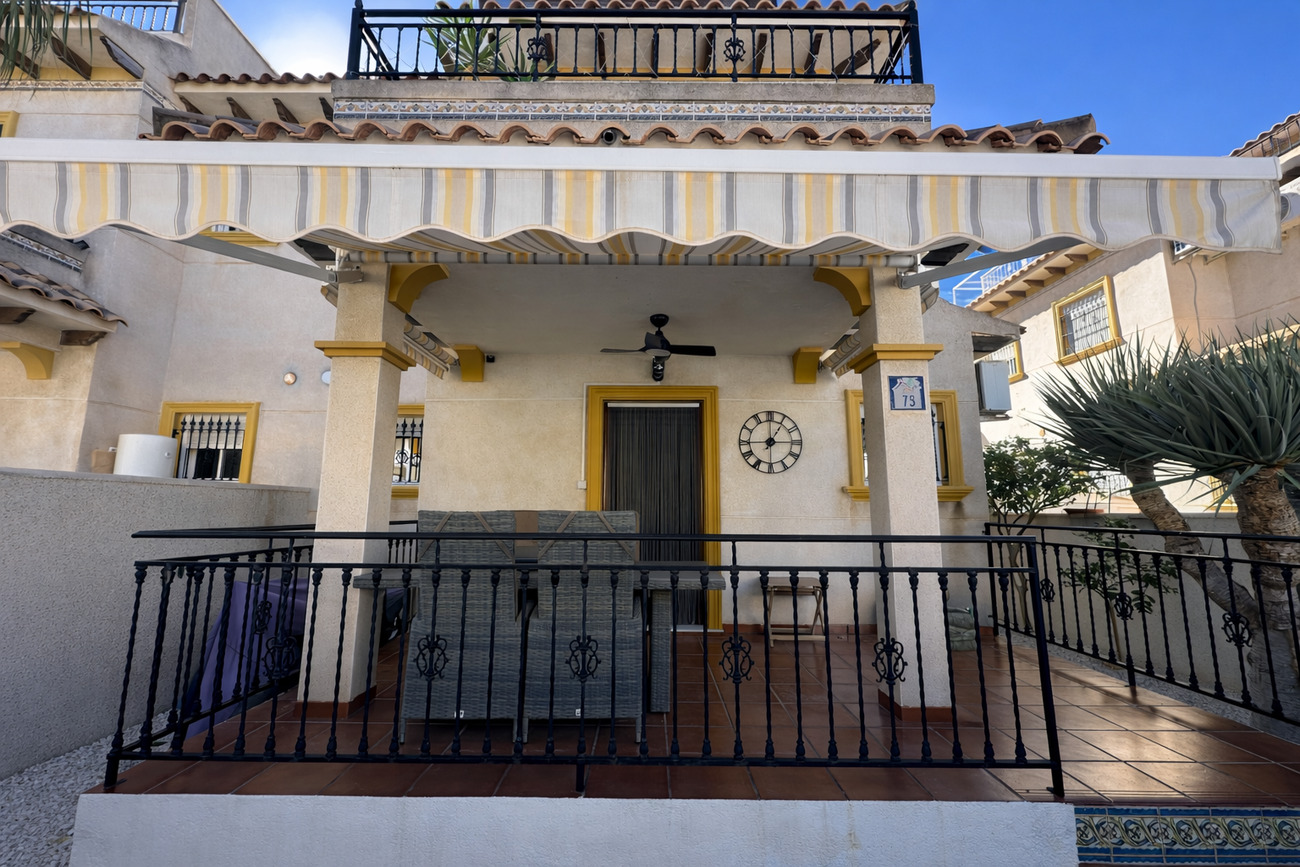 2 Bed, 1 Bath, HouseFor Sale, Orihuela Costa, Alicante