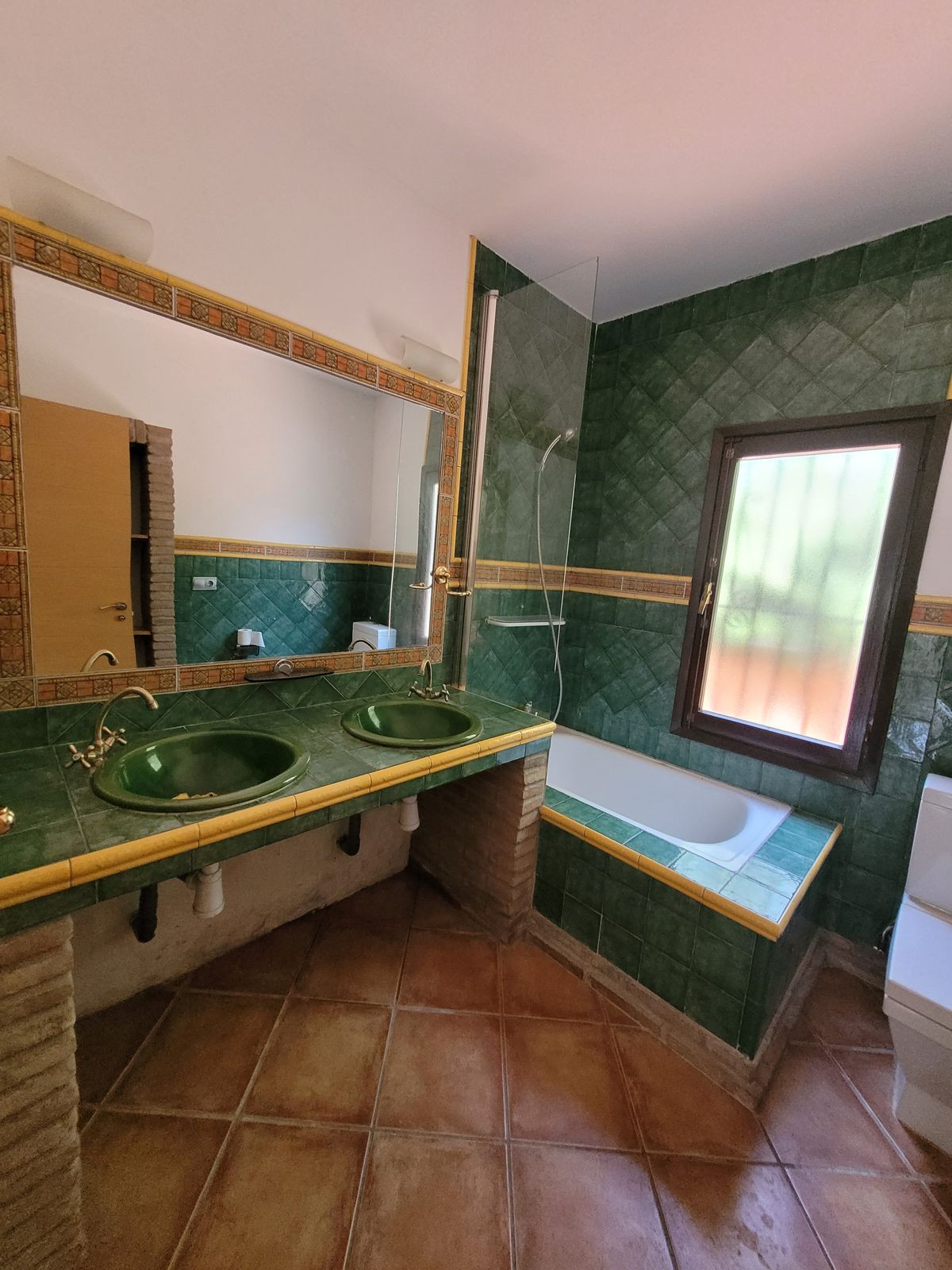 4 Bed, 3 Bath, HouseFor Sale, Rio Real Golf, Malaga