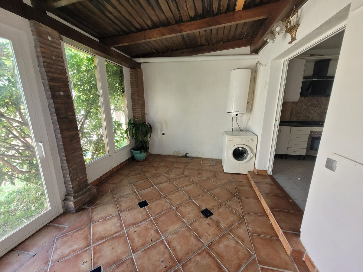 4 Bed, 3 Bath, HouseFor Sale, Rio Real Golf, Malaga