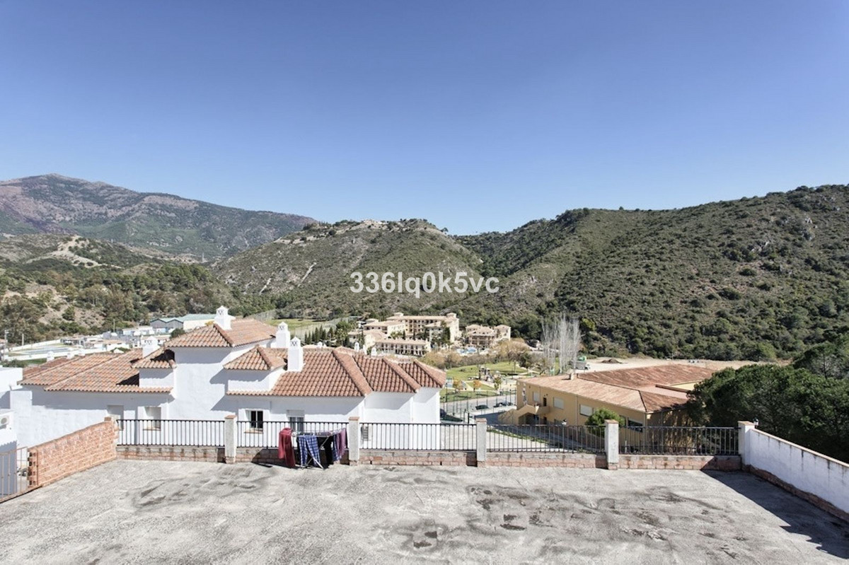 3 Bed, 3 Bath, HouseFor Sale, Benahavis, Malaga