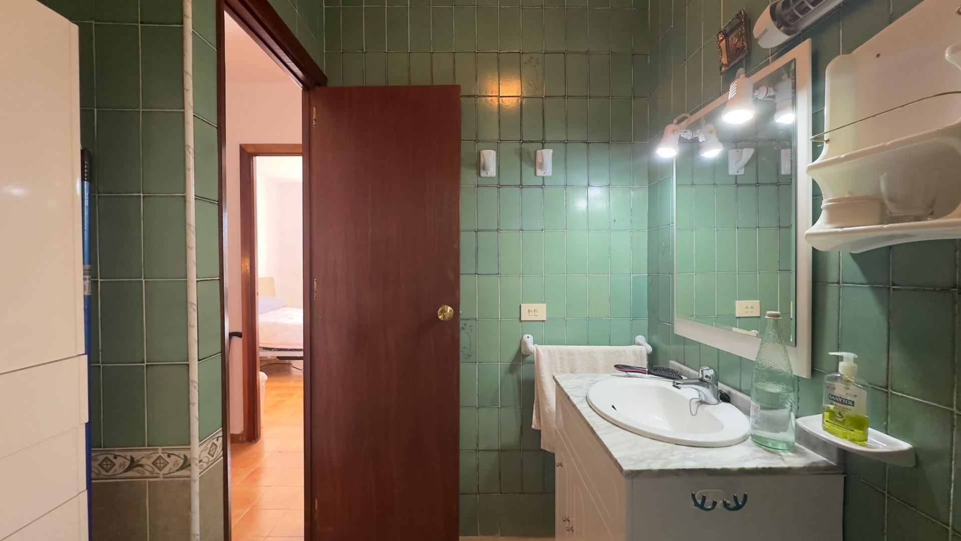 2 Bed, 1 Bath, HouseFor Sale, Torrevieja, Alicante