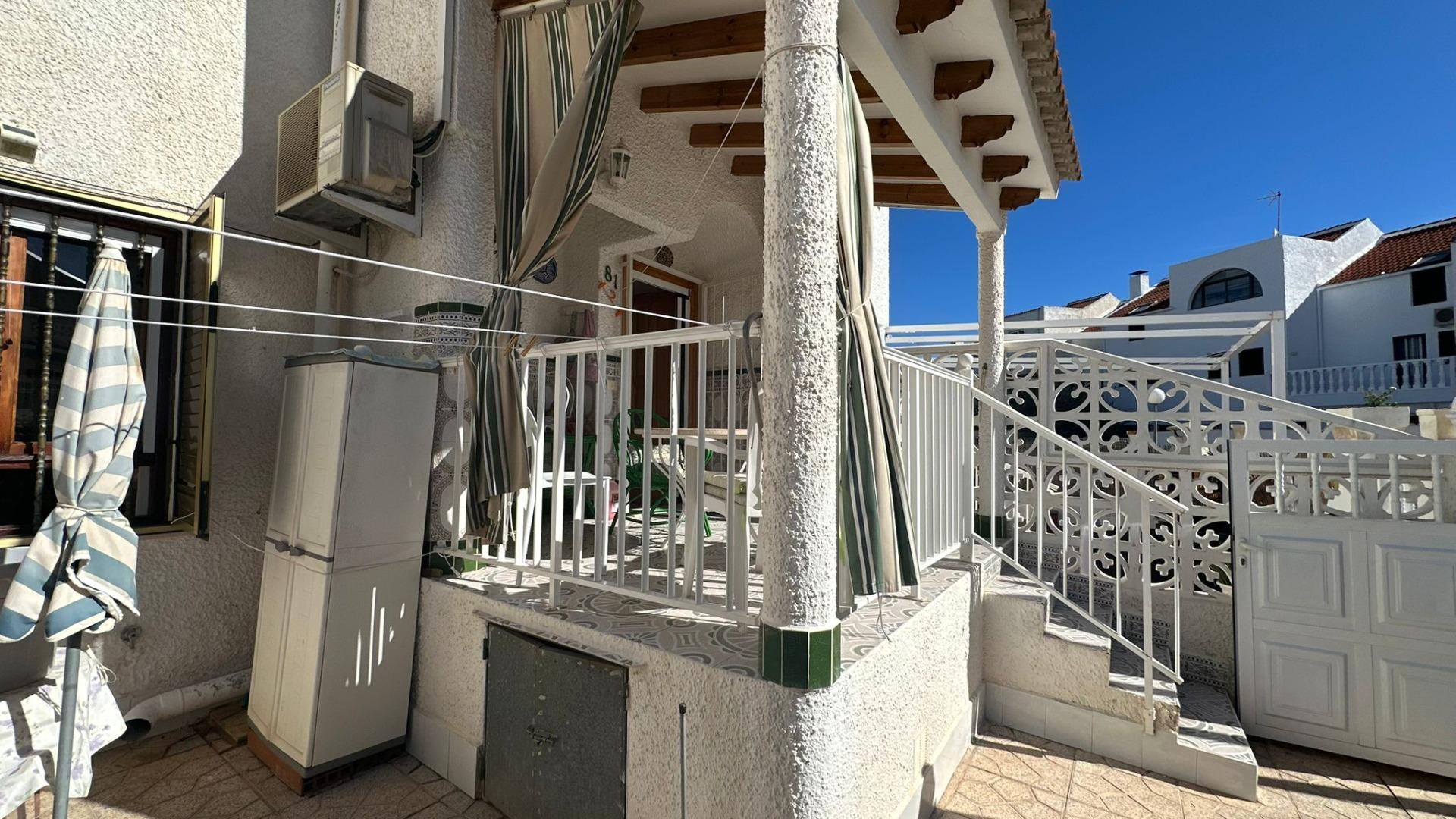 2 Bed, 1 Bath, HouseFor Sale, Torrevieja, Alicante