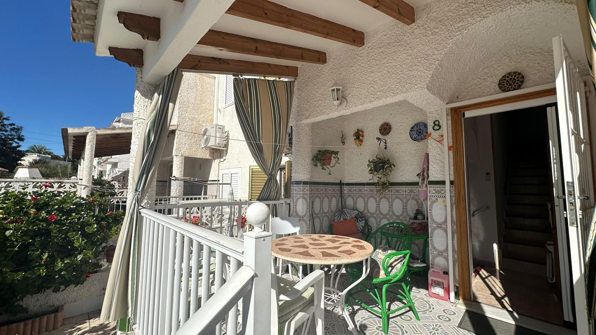 2 Bed, 1 Bath, HouseFor Sale, Torrevieja, Alicante
